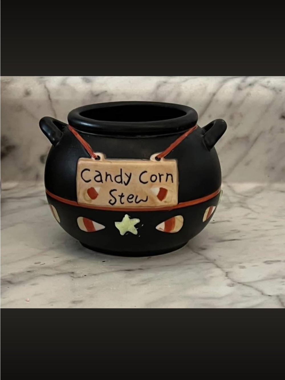 NWOT Yankee Candles Candy Corn Stew Cauldron